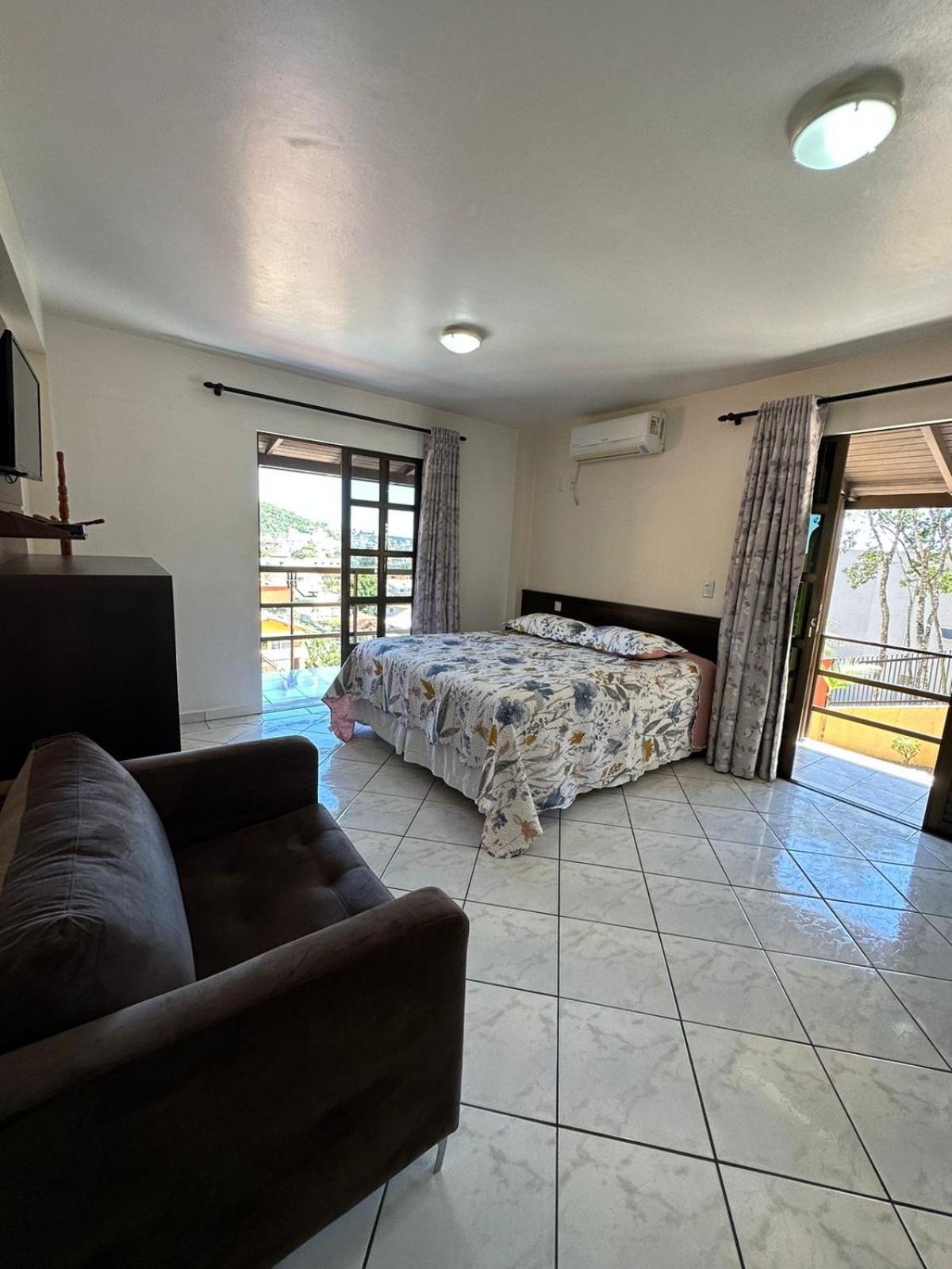 Residencial Vista Bela Apartment Bombinhas Exterior photo